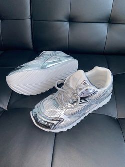 Womens Bottegas Size 7