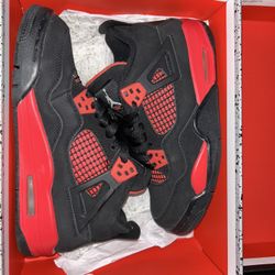 Air Jordan 4 Retro Red Thunders