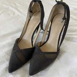 Nine West Gray Suede Heels Size 6