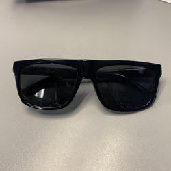 Gucci Sunglasses With Case 
