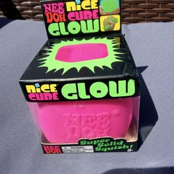 Needoh Nice Cube Glow