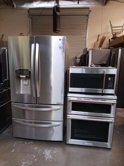 Refrigerator lg 4 door- stove Electric and microwave in stainless steel Combo Delevery