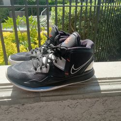 Kyrie 8 Infinity Fire & Ice
