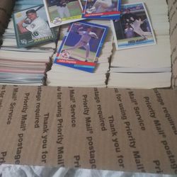 3,000 Baseball Cards