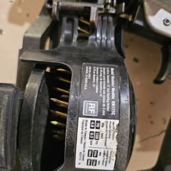 Roofing Nail Gun Air. 