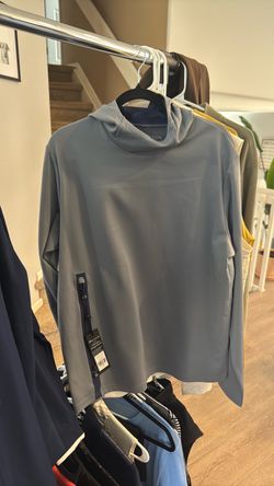 Greyson Cokato Gray Pullover Hoodie Zip Pocket L - NWT