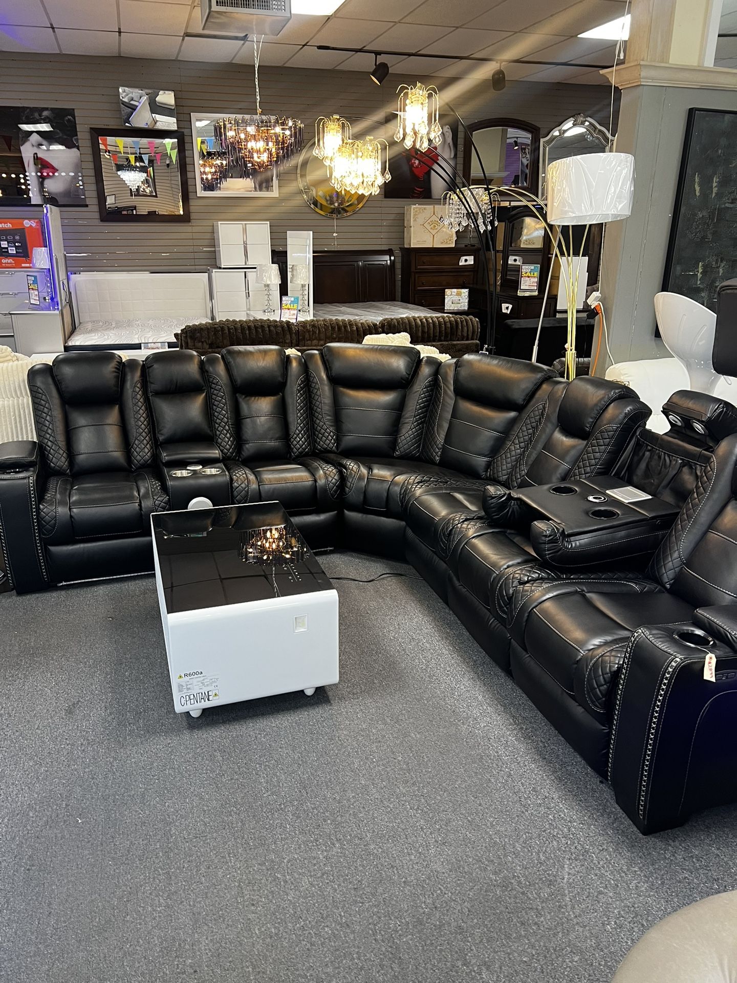 Power Recliner Sectional 
