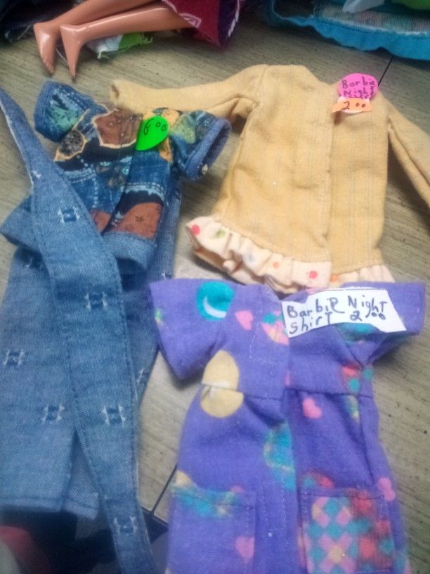 Clothes To Fit Barbie And Other 18-in Barbie Type Dolls