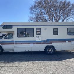1990 Ford Econoline 350 Winnebago 28ft