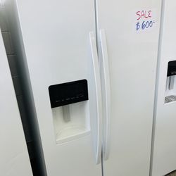 Kenmore Refrigerator 