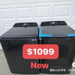 Samsung BESPOKE  SAWADRGAV7105 Side-by-Side Washer & Dryer Set with Top Load Washer and Gas Dryer in Black
