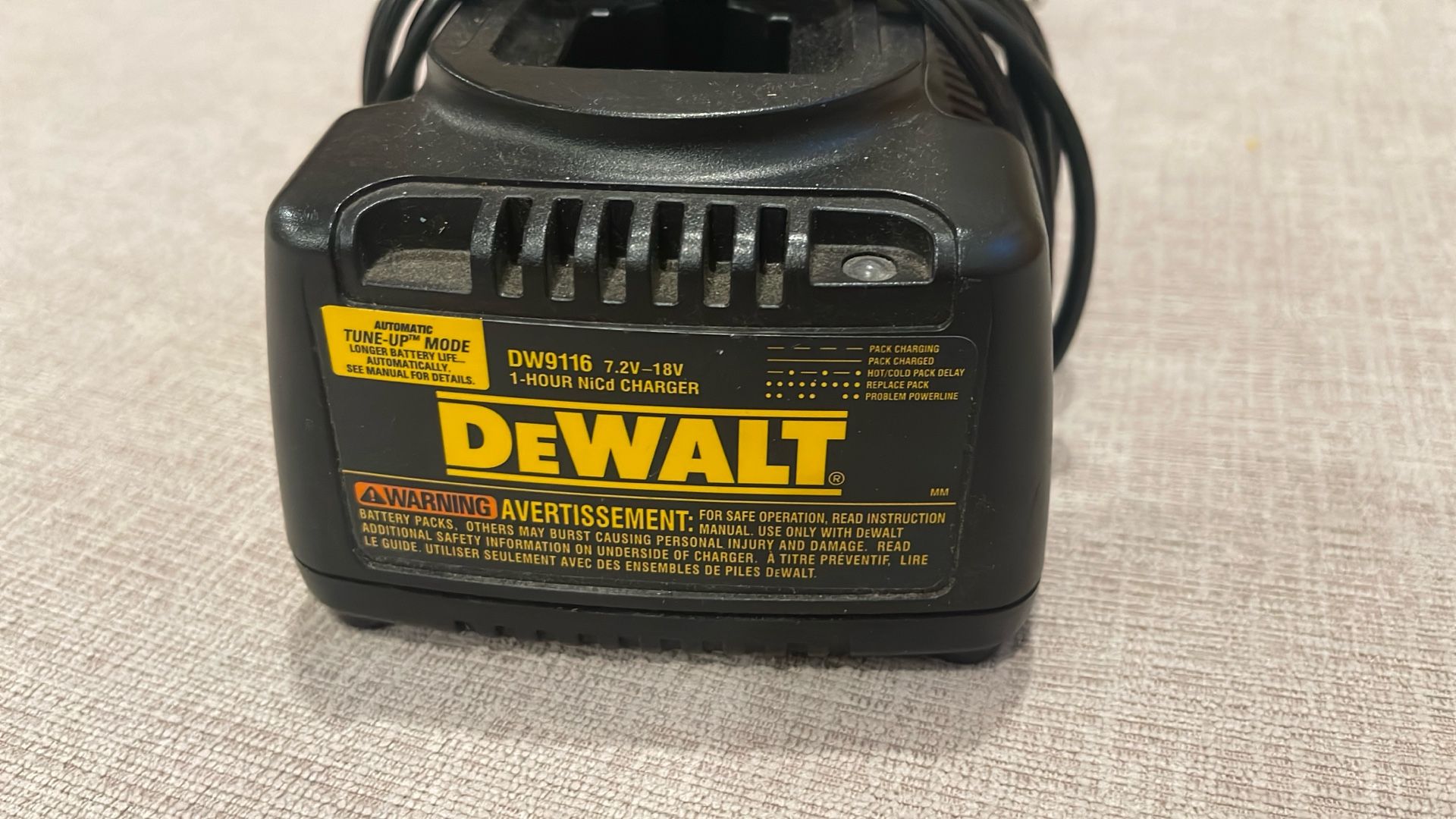 DeWalt Charger