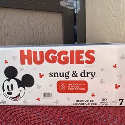 Huggies Size 7 📍NO DELIVERY📍