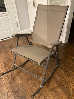 Portable collapsing rocking patio chair