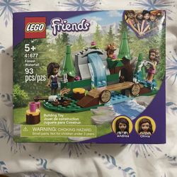 LEGO Friends Forest Waterfall 41677 Building Kit