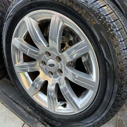 4- HANKOOK RADIAL  / VENOM RADIAL