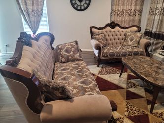 Living room settee