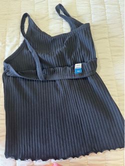 Crop tops 4 total