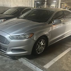 “2013 Ford Fusion – Runs & Drives – Mechanic Special”
