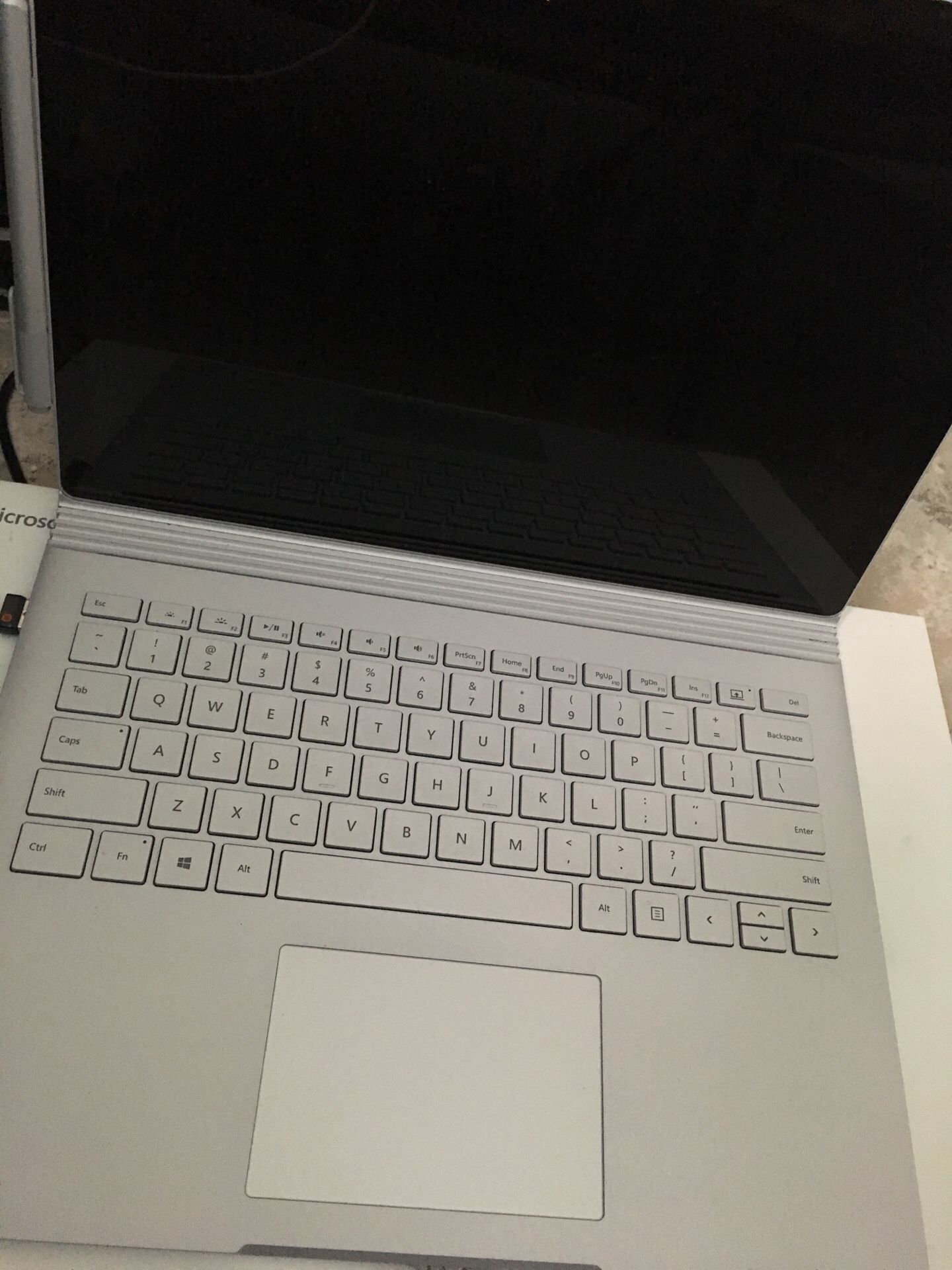 Microsoft surface book icore 5