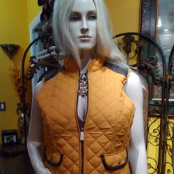 Quilted Vest. New.
