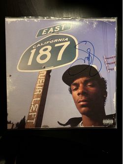 Snoop Doggy Dog Signed ** Neva Left** Vinyl LP Album JSA COA (G347)