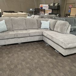 New Grey Sectional Couch 