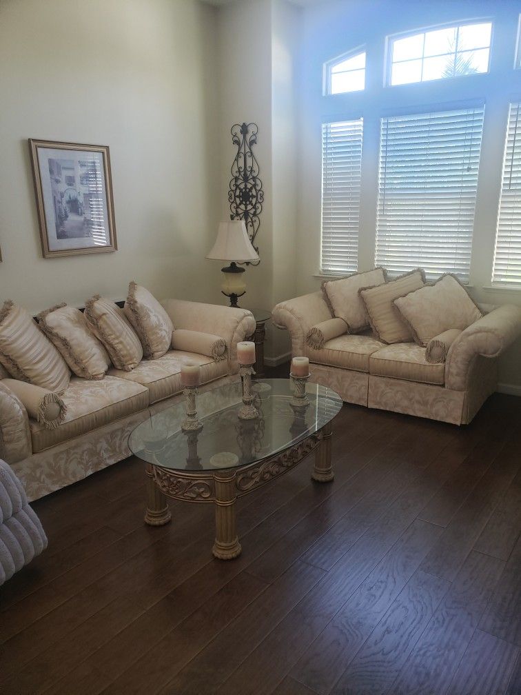 5pc Formal Living Furniture