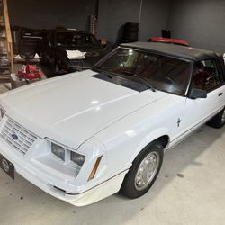 1984 Ford Mustang