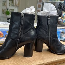 FRYE BOOTS 