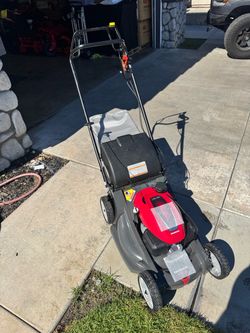 Honda hrx217hya New mower