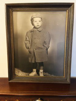 Vintage Mid-Century Framed Child Portrait – Dark Academia / Gallery Wall Wood Frame
