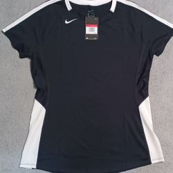 Women's Size Large Short Sleeve Shirt New Nike White  Active Sports
