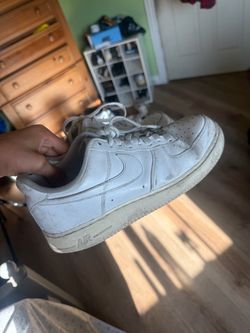 Nike Air Force 1’s size 9 used White Sneakers