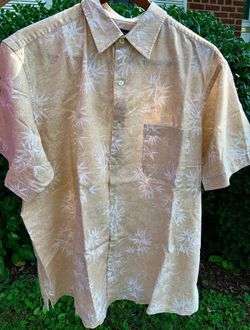 Mens Tan Linen Sports SS Shirt w/ Light Palm Pattern  - XL (CASH ONLY)