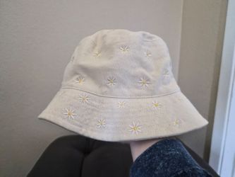 Madewell Fresca Fruit Embroidered Bucket Hat