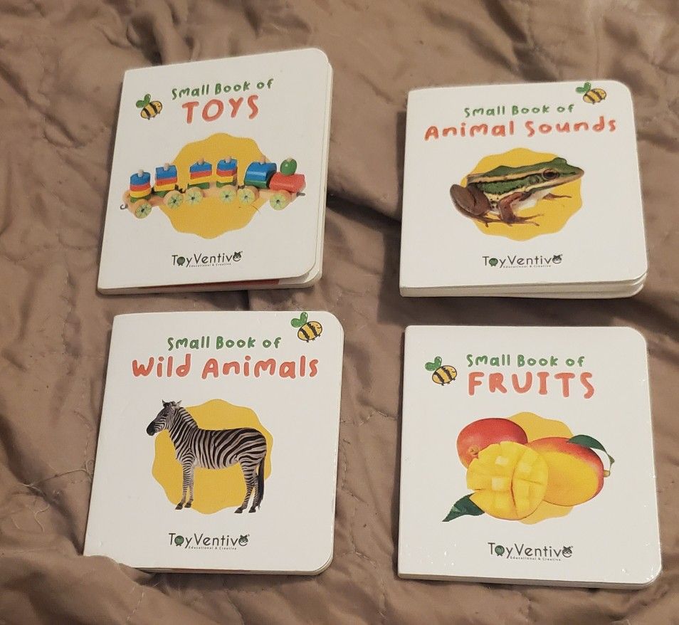 4 SMALL BOOKS OF. Animal sounds. Toys, Wild Animals. Fruits.