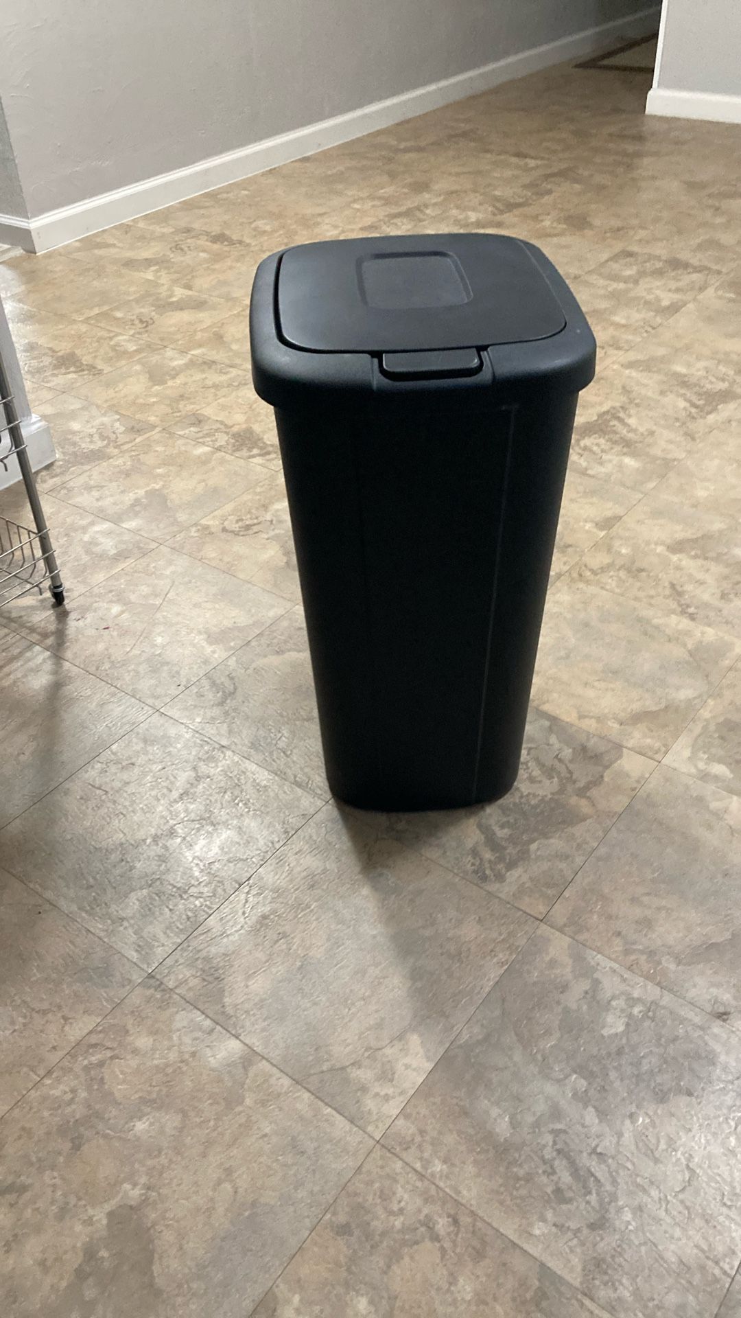 Black trashcan