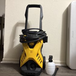 Brand new pressure washer 