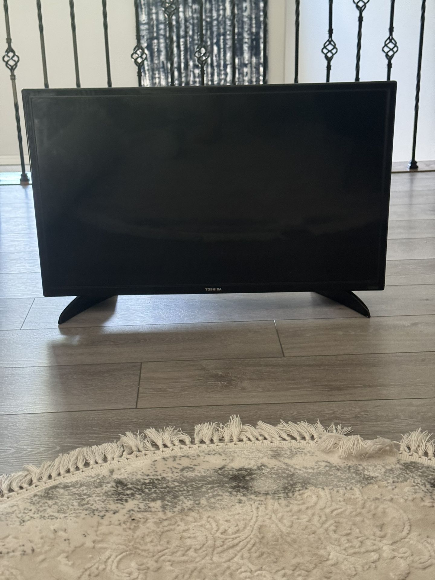 Small Toshiba Tv