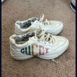 Gucci shoes 