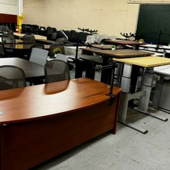 VARIETY OF DESKS AND L-SHAPE DESKS AVAILABLE -can deliver-