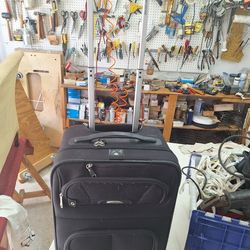 Samsonite Carry On Black baggage