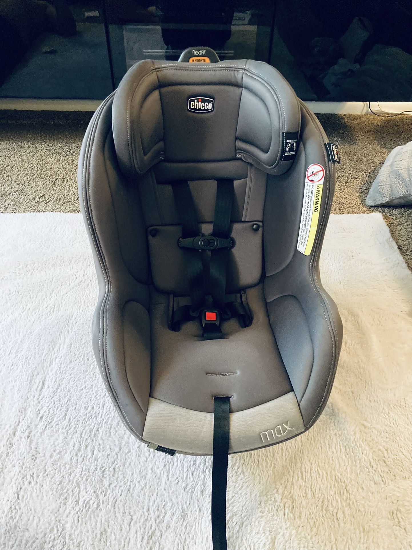 NextFit Max Convertible Car Seat !!VERY CLEAN!!