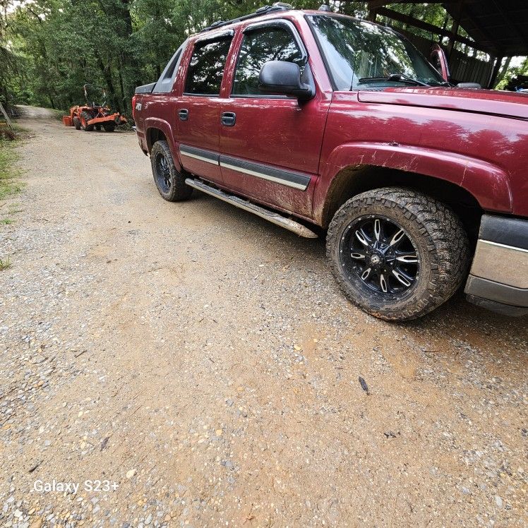 2005 Chevrolet Avalanche