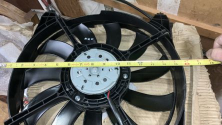 Brand New Never Been Installed Dorman 620-716 Electric Cooling Fan Assembly