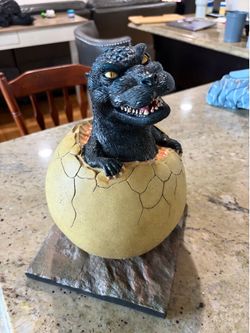 RARE Godzilla Hatchling - Statue Figure Horizon Collectibles - Egg