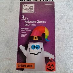 Brand New Never Used (Except For Photo) 3.5 Ft. Halloween LED Ghost Inflatable