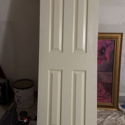CLOST  DOORS 