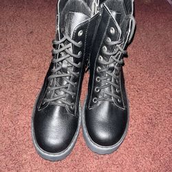 Women’s Boots